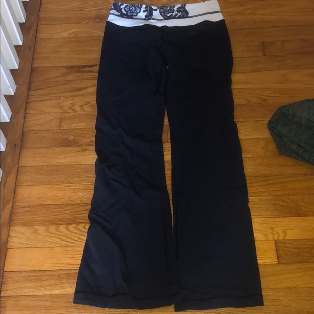 Vintage Lululemon groove pants